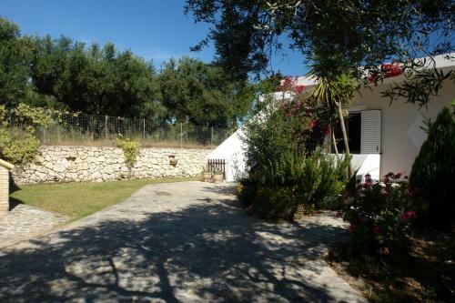 Ammoudi Harmony Villa