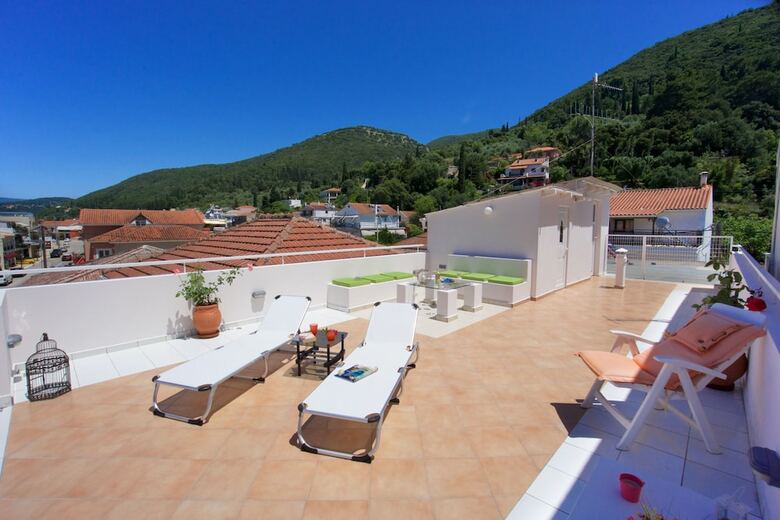 Sea Breeze Apartment