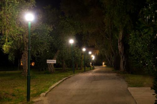 Yianetta Hotel Apartments