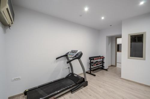 Jason Studios & Apartments