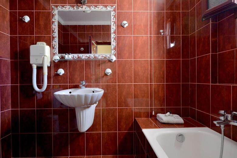 Agistri Hotel