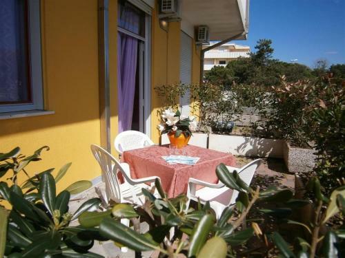 Two-bedroom Apartment In Bibione XXII
