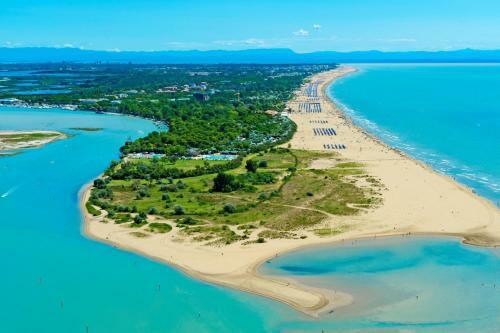 Two-bedroom Apartment In Bibione XXII