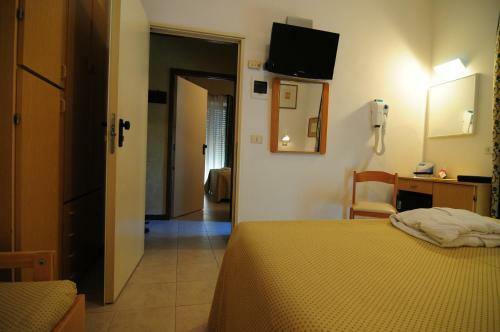 Hotel Ariella