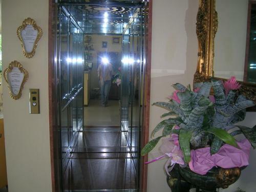 Hotel Ariella