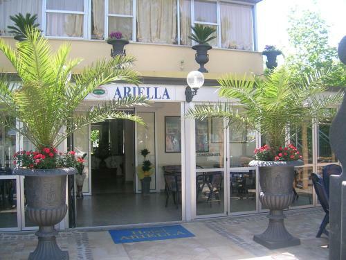 Hotel Ariella