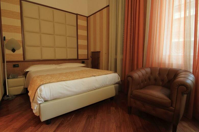 Hotel Metr�