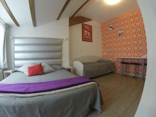 B&B Seventy Design
