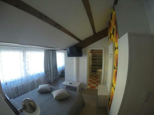 B&B Seventy Design