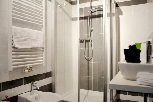 B&B Seventy Design