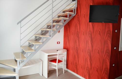 B&B Seventy Design
