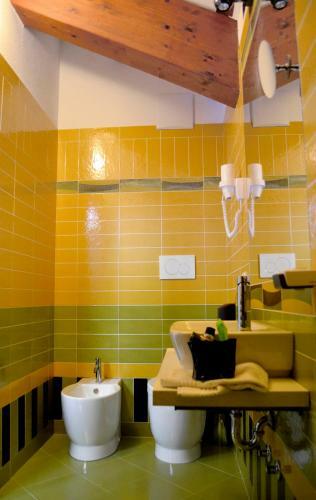 B&B Seventy Design