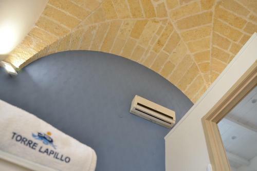 Hostal Affittacamere Torre Lapillo