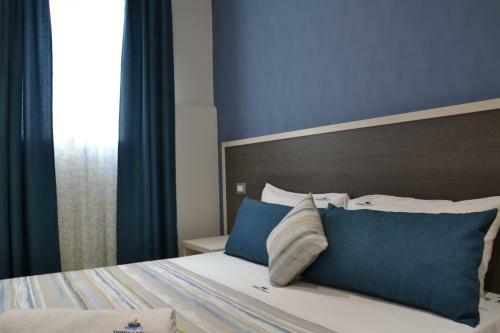 Hostal Affittacamere Torre Lapillo