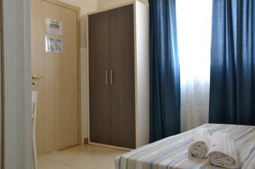 Hostal Affittacamere Torre Lapillo