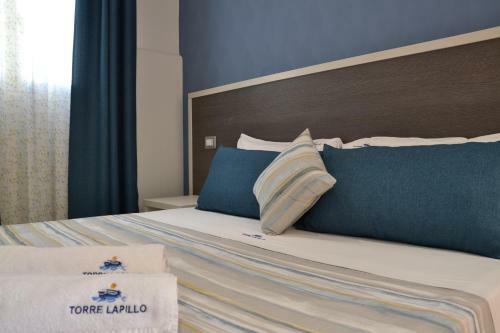 Hostal Affittacamere Torre Lapillo