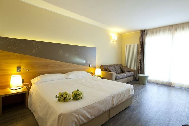 Harmony Suite Hotel