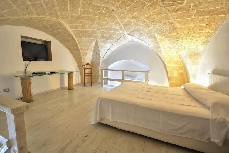 Hostal Le Dimore Centro B&B
