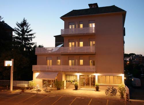 Hotel Astoria