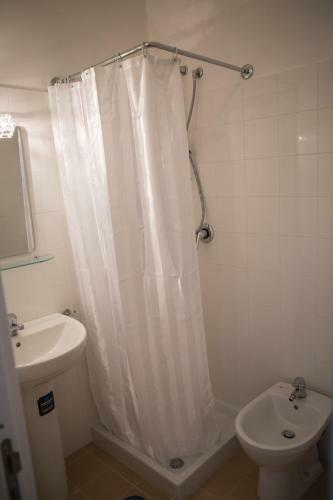 Hostal Casa Mansi B&B