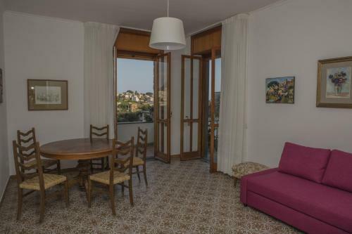Hostal Casa Mansi B&B