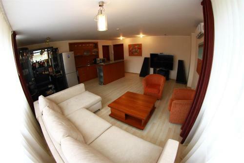 Hostal Vila Tekila