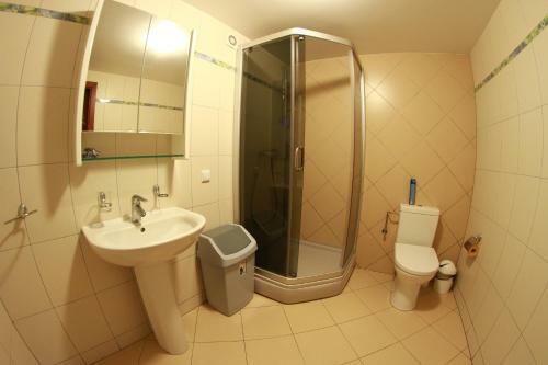 Hostal Vila Tekila