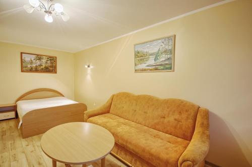 Sunny Apartment