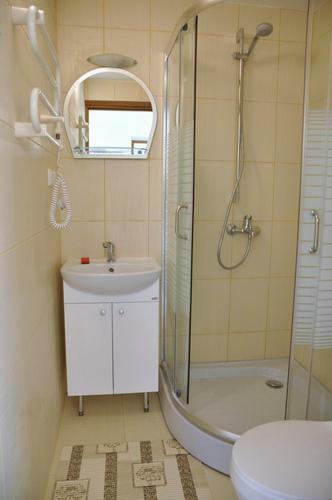 Hostal Justinos Vila