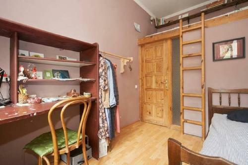 Old Apartment In Pylimo Str