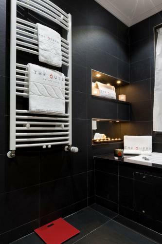 The Queen Luxury Apartments - Villa Cortina