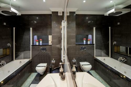 The Queen Luxury Apartments - Villa Cortina