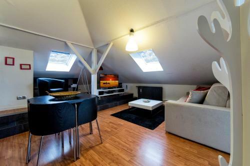 The Queen Luxury Apartments - Villa Carlotta