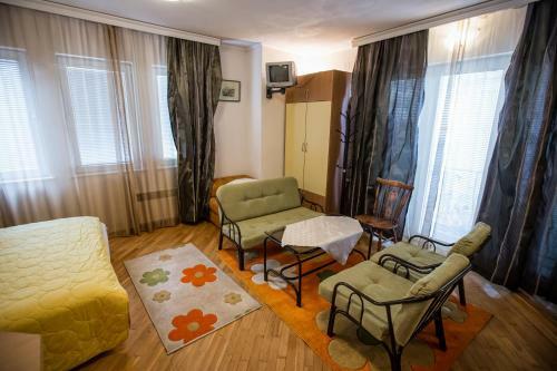 Apartment Tilevi