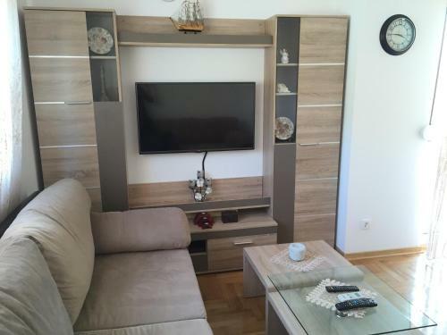 Apartment M