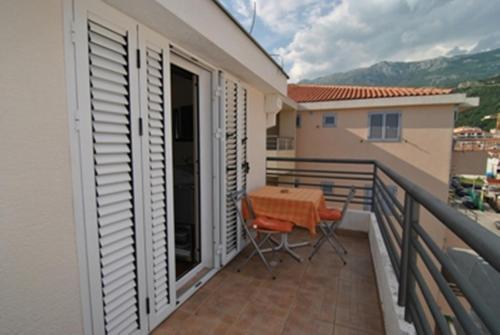 Rossa Apartments