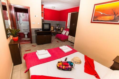 Adzic Apartments
