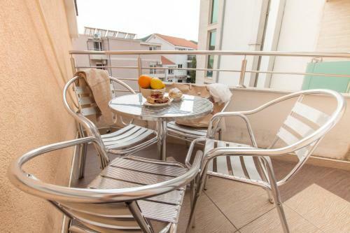 Adzic Apartments