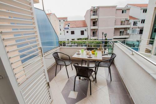 Adzic Apartments