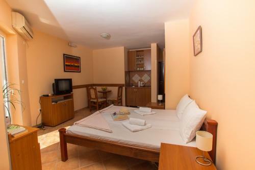 Adzic Apartments