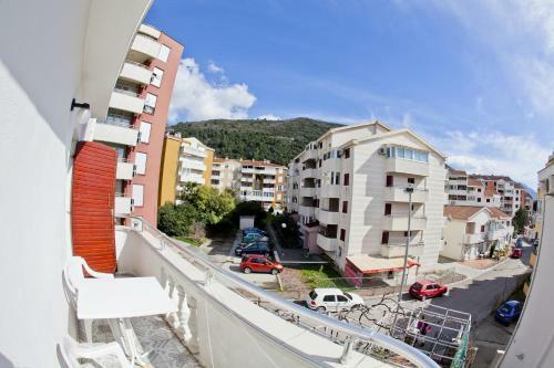 Apartments Bonus