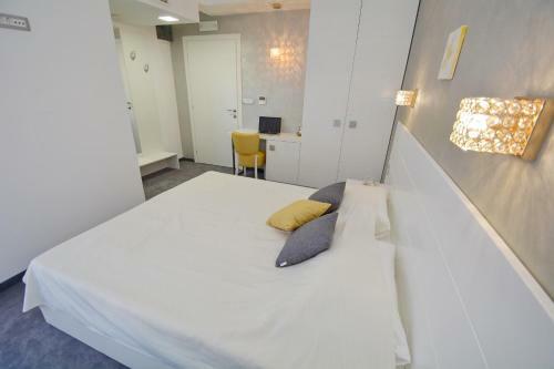 Hotel Hermes Budva