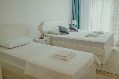 Apartment Dimitris III