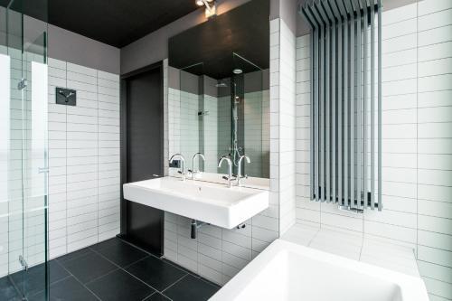 Citypark Apartment Suites