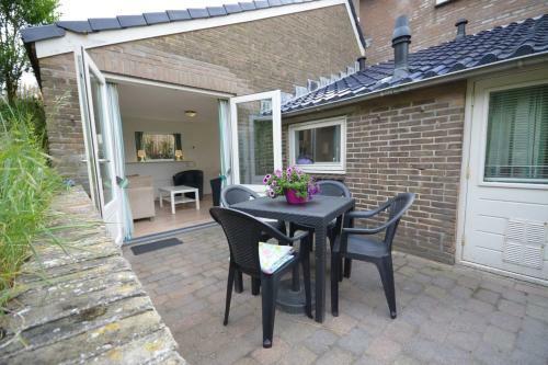 Apartamento Anne's Huisje With Private Parking