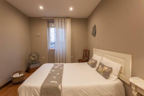 Bed & Breakfast Being Porto Hostel