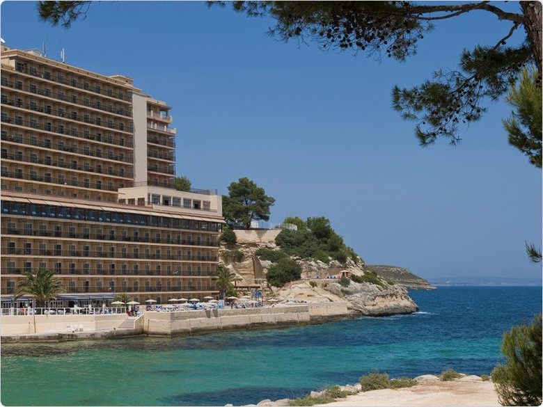 Hotel Cala Vi�as