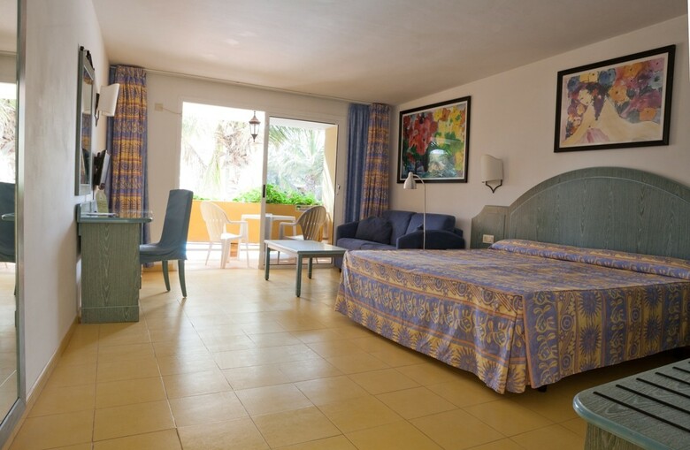 Club Hotel Drago Park By Livvo