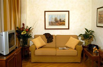Hotel Rome Central Suites