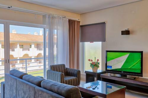 Colina Verde Golf & Sports Resort